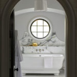 Chic And Luxurious Master Bathroom